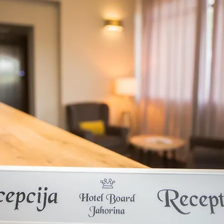 Ξενοδοχείο Board Τζαχορίνα