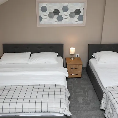 Board Ξενοδοχείο 4*